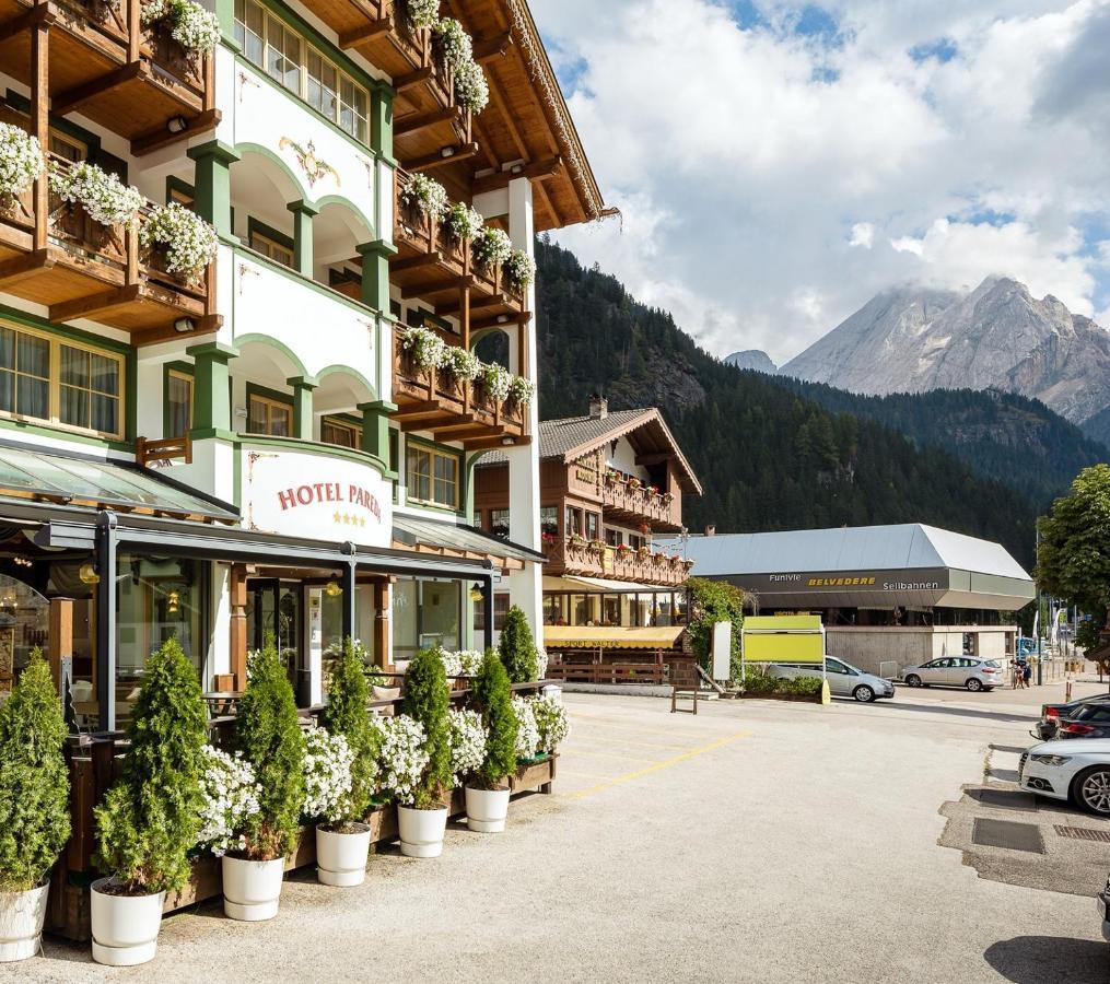 Hotel Pareda Canazei Exterior photo